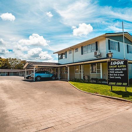 Motel Colonial On Gladstone Gisborne Esterno foto