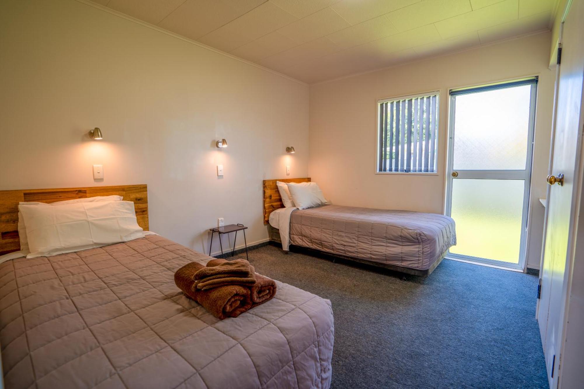 Motel Colonial On Gladstone Gisborne Esterno foto