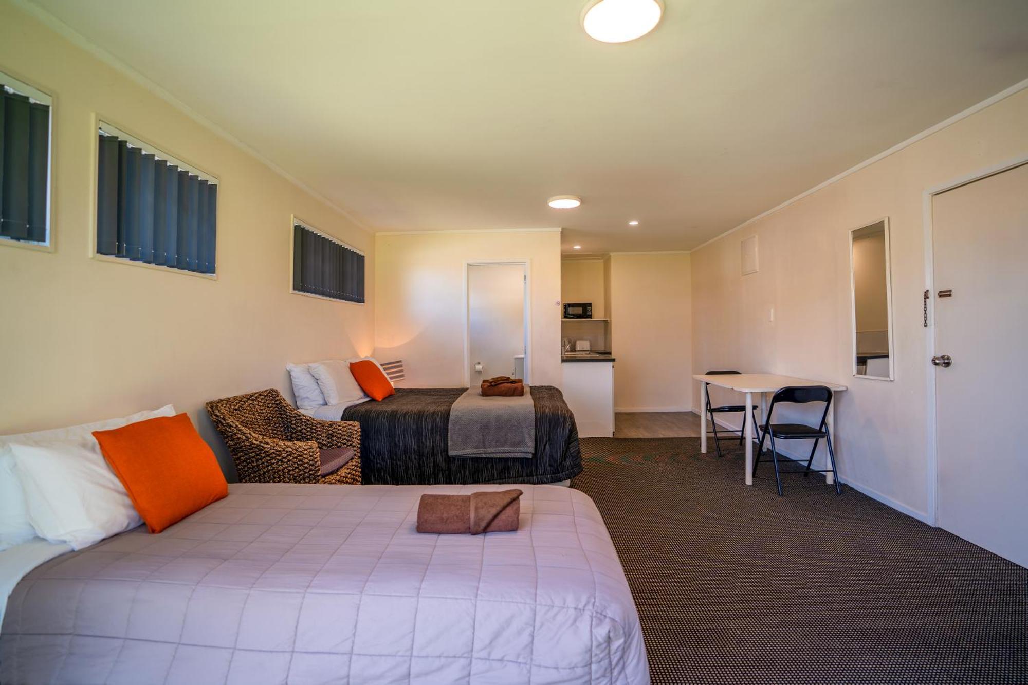 Motel Colonial On Gladstone Gisborne Esterno foto