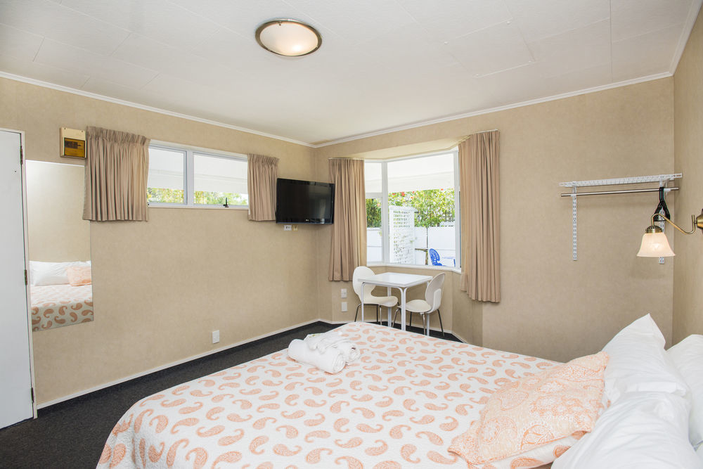 Motel Colonial On Gladstone Gisborne Esterno foto