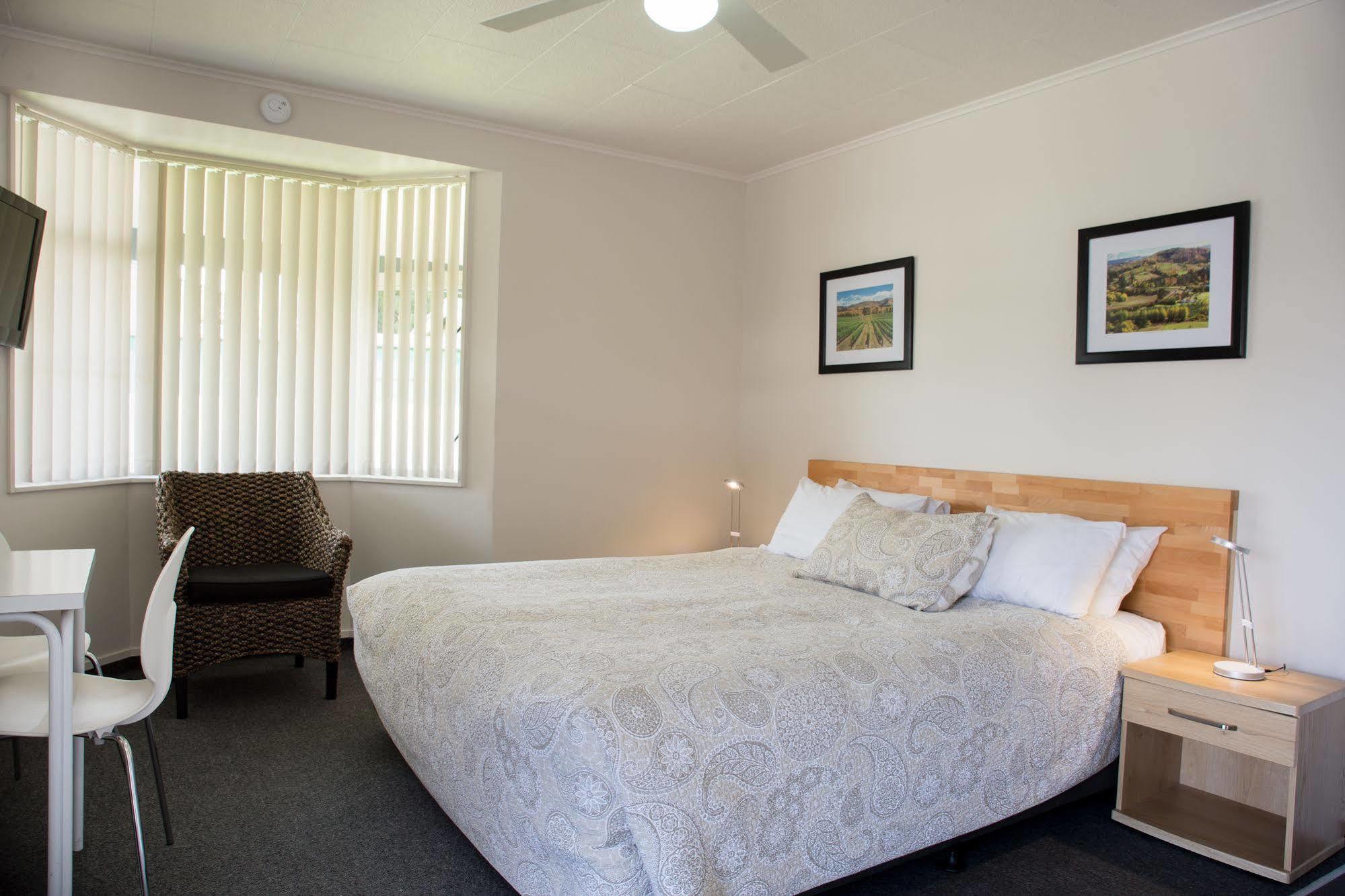 Motel Colonial On Gladstone Gisborne Esterno foto